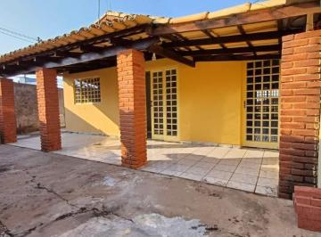 Casa · 130m² · 2 Quartos · 3 Vagas · Casa à venda em Boituva/SP com 2 Quartos (1 Suíte) e Garagem Coberta para 3 Carros!