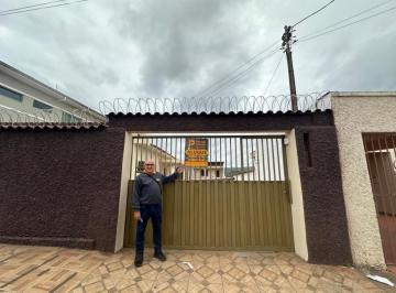 7c4409c844910ecc79d3f6afa0f24006.jpg · Apartamento com 2 quartos para alugar em Nepomuceno, no bairro Centro