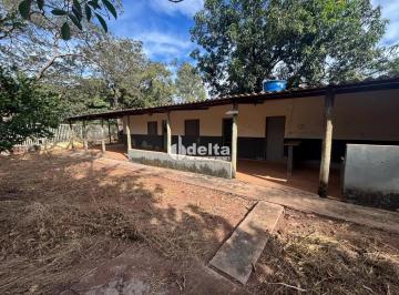 Rural · 7275m² · 3 Quartos · Chacara disponível para venda no bairro Chácaras Oliveira  em Uberlândia-MG