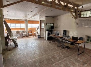 Comercial · 400m² · 6 Vagas · Conjunto comercial com 400 m².9 salas na Washington Luiz