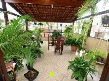 Casa · 262m² · 2 Quartos · 6 Vagas · Sobrado com 2 dormitórios à venda, 262 m² por R$ 636.000,00 - Vila Luzita - Santo André/SP