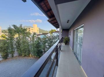 77c6b3a963dd9364789d48d58948e9efb2723c53 · Casa com 3 dormitórios à venda, 305 m² por R$ 1.100.000,00 - Jaraguá Esquerdo - Jaraguá do Sul/SC