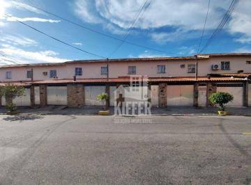 2 quartos com garagem · Casa com 2 quartos e garagem em Neves