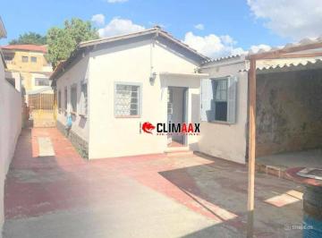 becdae6bf7a53bbc0b5b4faee71e1742826edc83 · Casa térrea à venda com quintal amplo na Vila Romana – localização estratégica