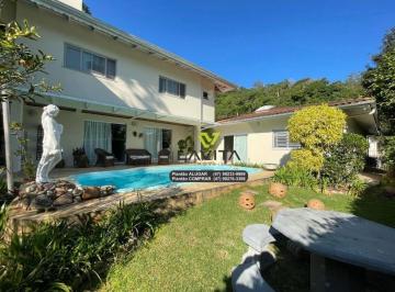 ec45efe5e80045bc4d6e9348fdf4cfd3e675cf96 · Casa com 4 dormitórios (3 Suítes) à venda, 449 m² por R$ 1.650.000 - Vorstadt - Blumenau/SC