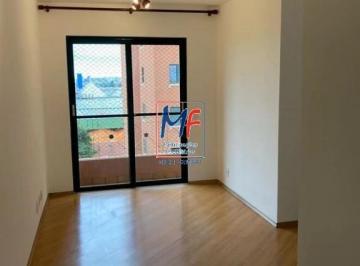 Apartamento · 53m² · 2 Quartos · Excelente apto na Vila do Castelo, com 53m² a.u., 2 dormitórios, sala, cozinha, varanda, área de ser