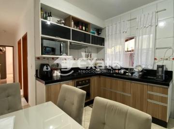 Casa · 80m² · 2 Quartos · 2 Vagas · Casa para venda no Parque Sao Bento