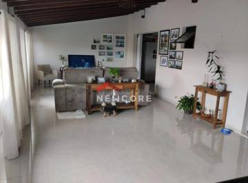 Casa · 235m² · 2 Quartos · 4 Vagas · Casa em  Avenida José Puccinelli - João Aranha - Paulínia/SP