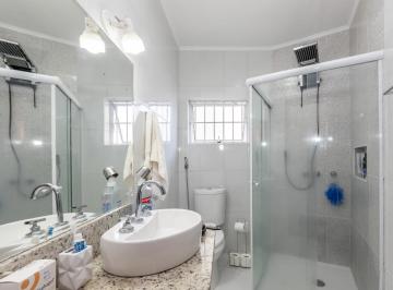 IMG_20260626_181556_000.jpeg · Agradável casa para venda em Vila Marari com 3 quartos, sendo 2 suítes, 180m² - remaxjoy#Z5AMX