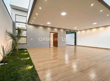 Casa · 300m² · 3 Quartos · 4 Vagas · Casa Alto Padrão em Setor Leste, Planaltina/GO