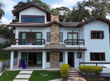 0 · Casa na Serra da Cantareira com 3 suítes, piscina, bosque e casa de hóspedes.