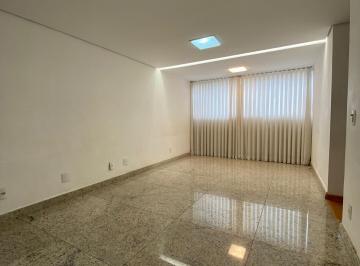 Apartamento · 130m² · 3 Quartos · 2 Vagas · Apartamento com area privativa externa de 3 quartos, suite e elevador.