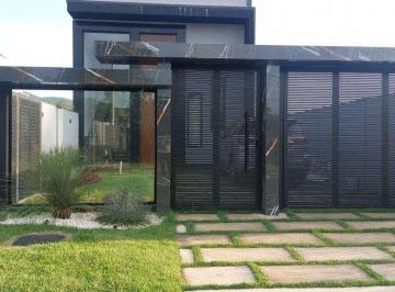 202408200844586823.jpg · Casa em Condomínio para Venda em Rio de Janeiro, Guaratiba, 4 dormitórios, 2 suítes, 4 banheiros, 3 