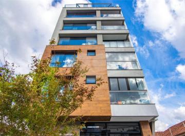 Apartamento · 210m² · 3 Quartos · 3 Vagas · Duplex com 3 quartos à venda em Alto Da Glória - PR