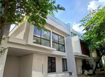 Casa · 176m² · 5 Quartos · 3 Vagas · Condomínio com 5 quartos à venda em Camburi - SP