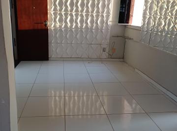 Apartamento de 2 quartos Venda R$ 120.000 · Vendo ao lado do Shopping Patio Norte Aptº 3° andar, todo reformado .