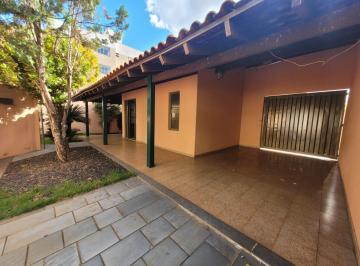 Casa de 3 quartos, Uberlândia · Casa/Padrão - Residencial - No bairro Santa Mônica