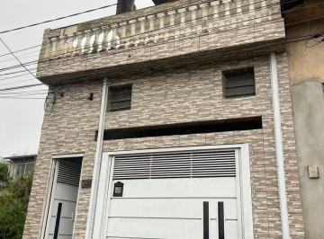 Casa · 150m² · 2 Quartos · 2 Vagas · *** LINDA CASA A VENDA EM OURO FINO PAULISTA***