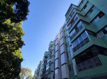 Apartamento de 3 quartos, Brasília · ALUGUEL - 3 QUARTOS, UMA SUITE, VAGA - ASA NORTE