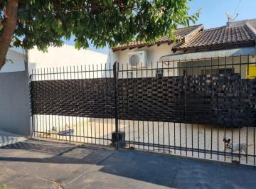 Casa · 150m² · 2 Quartos · 1 Vaga · VENDA | Casa, com 2 dormitórios em Monte Cristo, Paranavaí