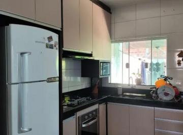 Casa · 2 Quartos · 1 Vaga · ? CASA COM 2 QTOS NO JARDIM KAKIMORI EM FLORESTA ?✨