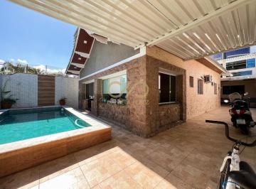 Casa · 167m² · 6 Quartos · 4 Vagas · Casa térrea e isolada - Canto do Forte - Praia Grande