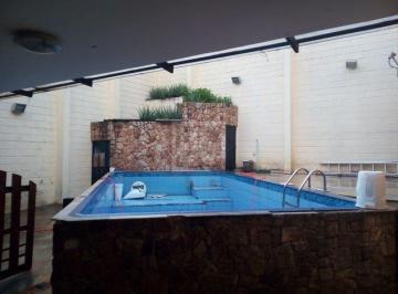 Casa · 468m² · 4 Quartos · 4 Vagas · Ilha do Governador - Portuguesa - Casa Duplex - Piscina - Área Gourmet -  Varand