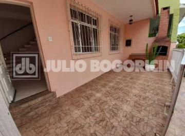 Casa · 112m² · 3 Quartos · 2 Vagas · Ilha do Governador - Portuguesa - Casa Duplex - Varandão - Churrasqueira - Salão