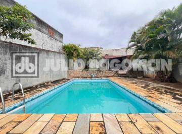 Casa · 558m² · 5 Quartos · 3 Vagas · Casa de rua - / Residencial / Tauá