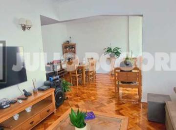 Apartamento · 139m² · 4 Quartos · 1 Vaga · Amplo 4 Quartos em Copacabana - 139m² | Andar Alto | Sol da Manhã