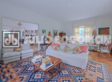 Casa · 320m² · 5 Quartos · 2 Vagas · Casa de rua - Duplex / Residencial / Jardim Botânico