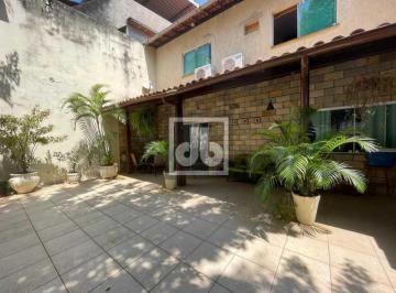 Casa · 252m² · 4 Quartos · 2 Vagas · Ilha do Governador - Jardim Carioca - Casa Para 2 Famílias - Sala - 3 Quartos -