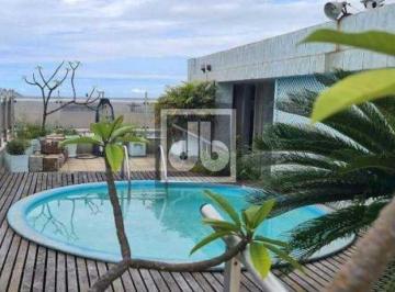 Apartamento · 442m² · 4 Quartos · 2 Vagas · Cobertura à venda no Leblon na Quadra da praia com vista mar com 442m² 4 quartos