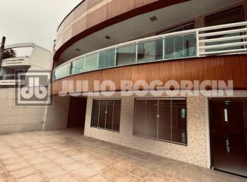 Casa · 375m² · 4 Quartos · 4 Vagas · Ilha do Governador - Jardim Carioca - Condomínio Fechado - Casa Duplex - Piscina