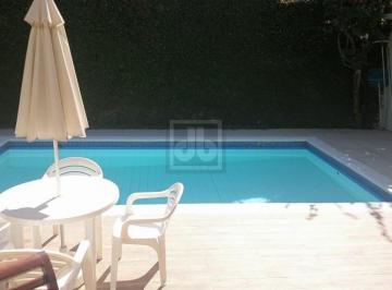 Casa · 605m² · 4 Quartos · 4 Vagas · BARRA DA TIJUCA-Excelente Condomínio fechado segurança 24 horas- 4 suítes sendo