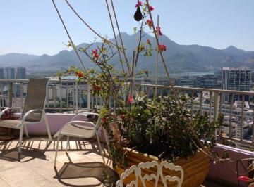 Apartamento · 188m² · 2 Quartos · 2 Vagas · Barra da Tijuca - Linda Cobertura - diferenciada - finamente decorada com bom go