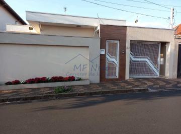 FACHADA · Casa com 3 dorms, Centro, Pirassununga - R$ 630 mil, Cod: 10133021