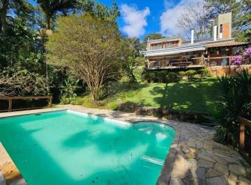 b5b3bef507679780e9dd893cd9384b761fac0bba · Aconchegante Casa com living integrado e muito lazer! à venda, 327 m² por R$ 1.698.000 - GRANJA VIAN