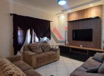 Casa · 201m² · 3 Quartos · 3 Vagas · JARDIM MORUMBI