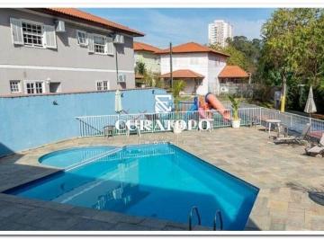 Casa · 110m² · 4 Quartos · 2 Vagas · PRONTO PARA MORAR CASA EM CONDOMIÍNIO FECHADO COM 4 DORMITÓRIOS 1 SUÍTE E 2 VAGAS DE GARAGEM - TABOÃ