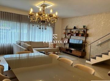 Casa · 286m² · 3 Quartos · 2 Vagas · Venha conhecer a casa ideal em Santo André, na Vila Alpina: lindo sobrado com 286 m², 3 quartos/suít