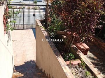 Casa · 180m² · 4 Quartos · 4 Vagas · Moradia perfeita para a sua família: Casa com 4 quartos e 4 vagas cobertas na Vila Primavera, ao lad