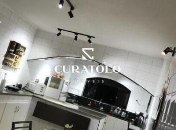 Casa · 220m² · 3 Quartos · 2 Vagas · Sobrado com 3 dormitórios, varanda e 2 vagas - Vila Carmosina