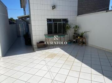 Casa · 200m² · 3 Quartos · 2 Vagas · Viva com conforto e espaço: Conheça sua nova casa , de 3 Quartos, com 2 Vagas cobertas e amplo quint