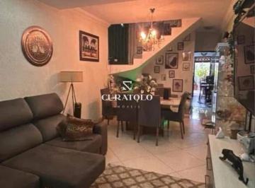 Casa · 750m² · 3 Quartos · 2 Vagas · Casa Sobrado à venda no bairro do Jardim Vila Formosa, com 3 quartos, 2 vagas e quintal com área gou