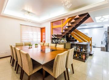 Casa · 280m² · 4 Quartos · 4 Vagas · Conheça este incrível sobrado à venda no bairro da Saúde, a 9 min a pé do Metrô Praça da Árvore. Com