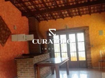 Casa · 400m² · 4 Quartos · 3 Vagas · Imóvel com 2 sobrados independentes, 3 vagas, churrasqueira e quintal - Fazenda Caguaçu