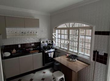 Casa · 80m² · 2 Quartos · 1 Vaga · Conheça este lindo sobrado à venda no Jardim Panorama, a 6 min da Estação Vila Tolstói. Com 2 quarto