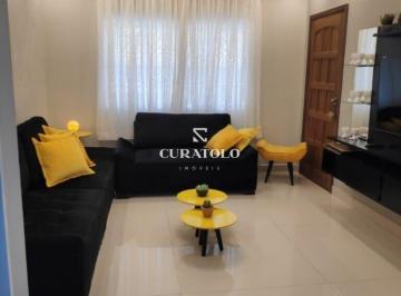 Casa · 120m² · 2 Quartos · 2 Vagas · Conforto e Comodidade: Casa Pronta para Morar com 2 Dorms e 2 vagas Cobertas na Vila Moraes ao lado