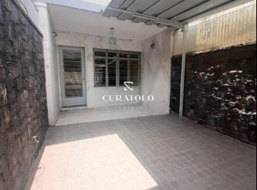 Casa · 135m² · 4 Quartos · 1 Vaga · Moradia perfeita para sua família no Alto da Mooca. Excelente sobrado com 4 Dorms, 1 Vaga e quintal